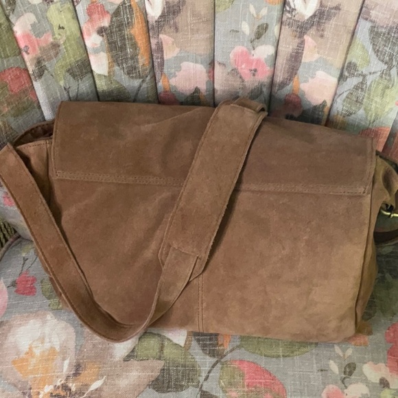 Free People Suede Messenger Bag Tan Retail $98 - Picture 2 of 7